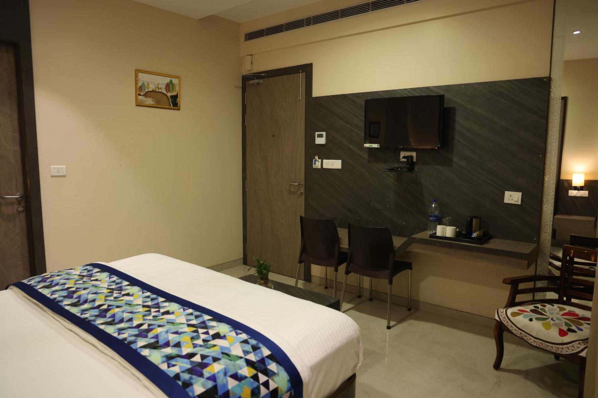 Hotel Pinaka Inn Lucknow Extérieur photo