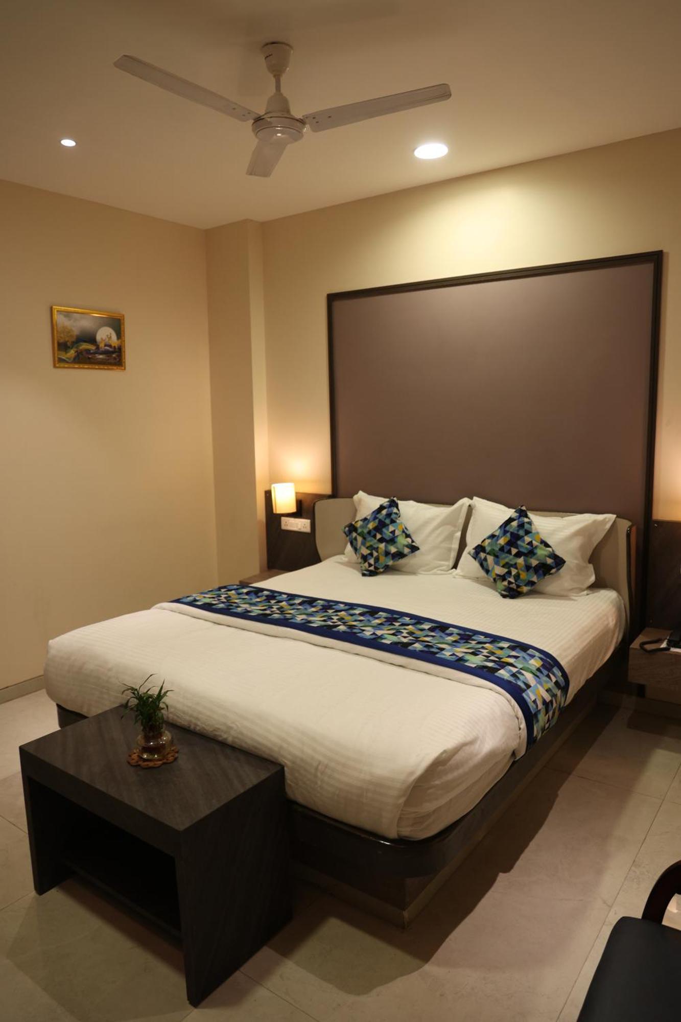 Hotel Pinaka Inn Lucknow Extérieur photo