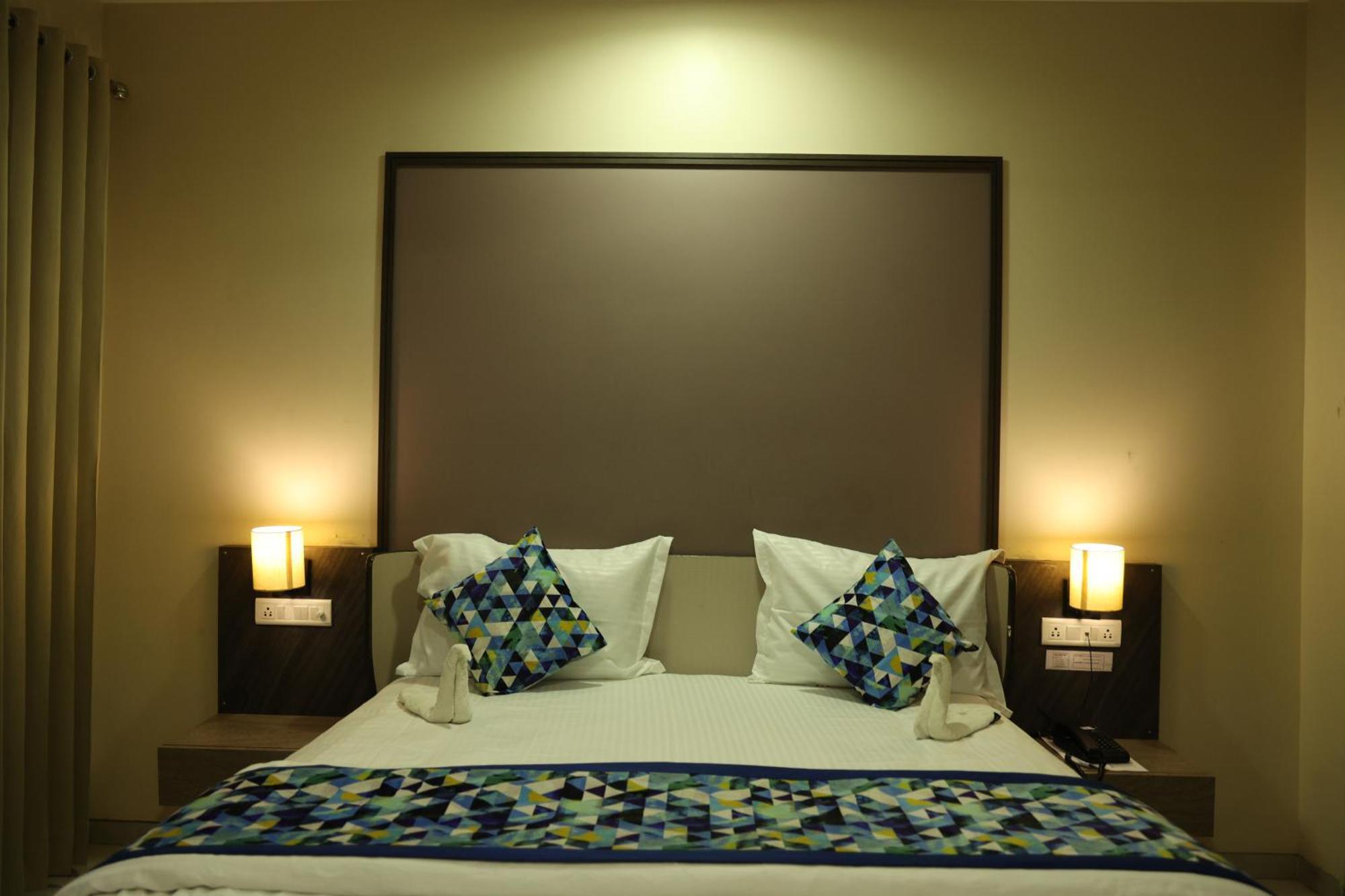 Hotel Pinaka Inn Lucknow Extérieur photo